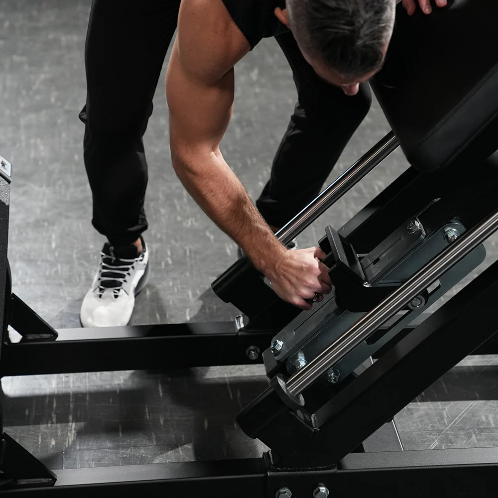 Hammer Strength Plate-Loaded Hack Squat - Life Fitness Brands